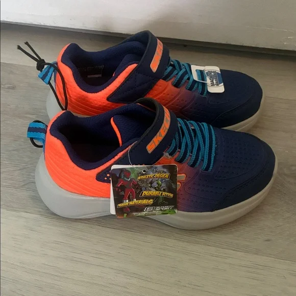 Skechers Kids' Blue and Orange Sneakers Brand New US Size 11 - Picture 4 of 6